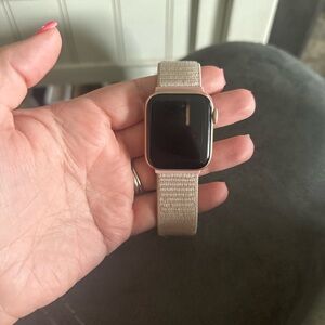 Apple Watch Series 4